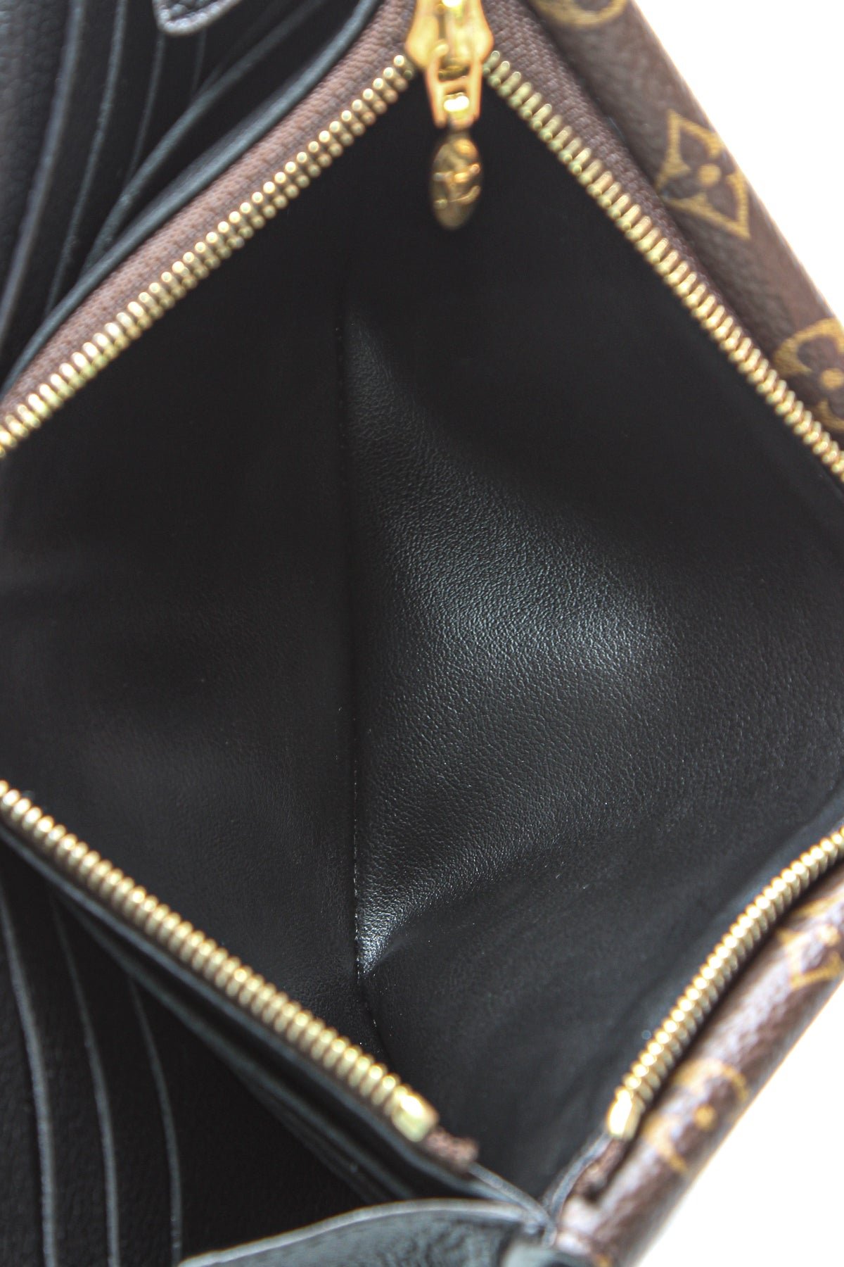 Double V Wallet - Black/Monogram - Image 8