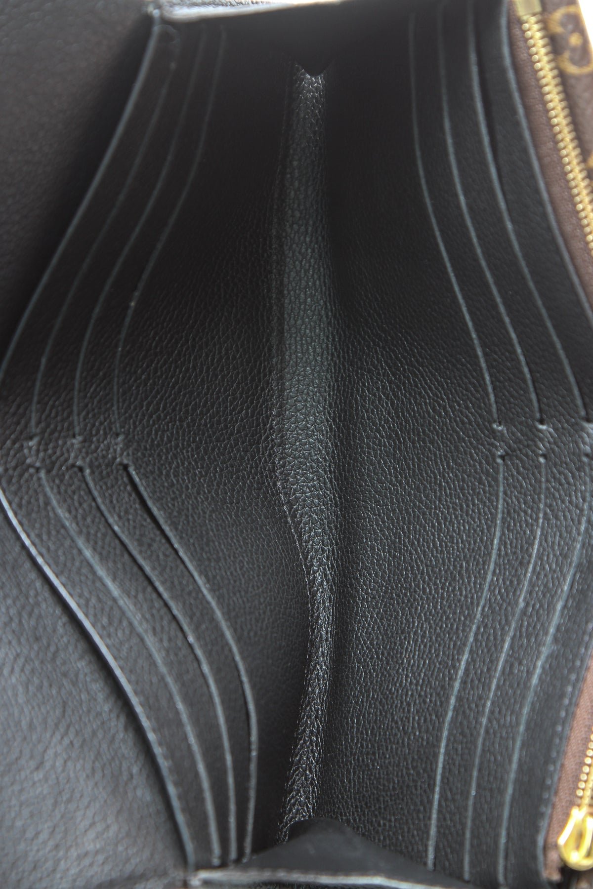Double V Wallet - Black/Monogram - Image 6